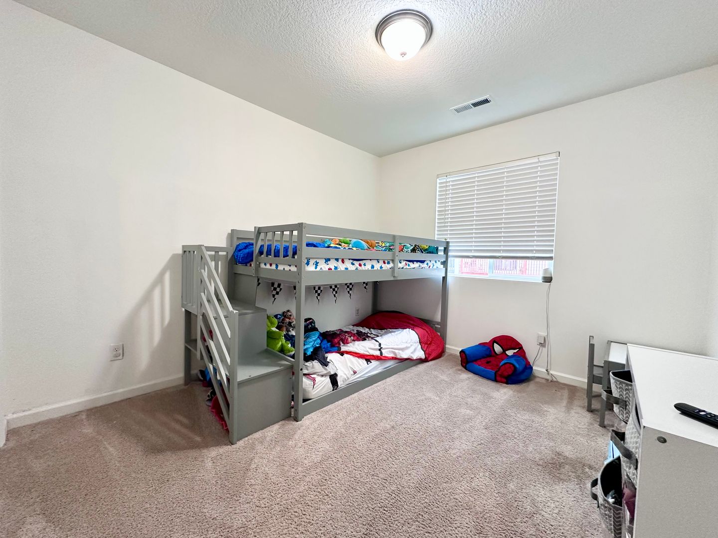 2196 SE 14th Alley - Gresham - Oregon - 3 bed, 2.5 bath rental property