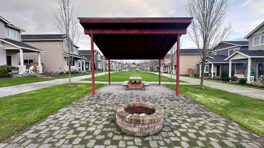 2196 SE 14th Alley - Gresham - Oregon - 3 bed, 2.5 bath rental property