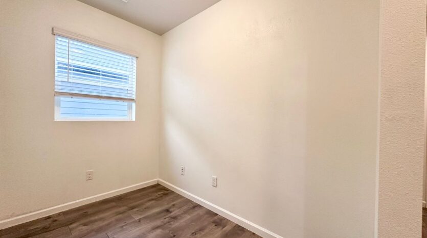 2196 SE 14th Alley - Gresham - Oregon - 3 bed, 2.5 bath rental property