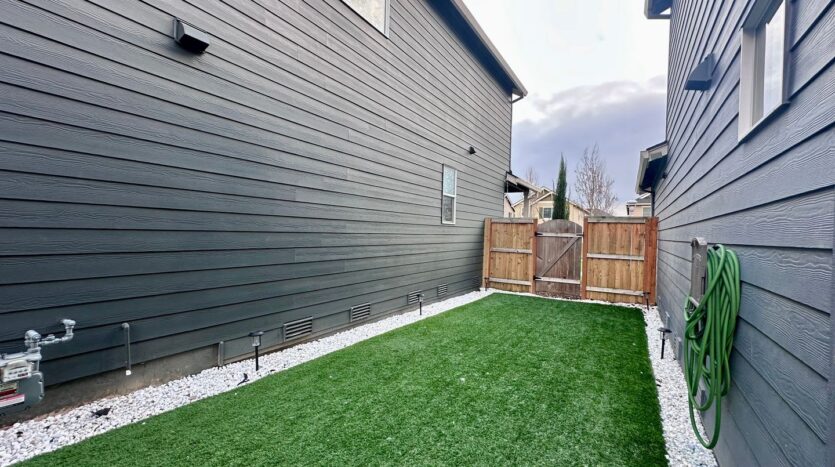 2196 SE 14th Alley - Gresham - Oregon - 3 bed, 2.5 bath rental property