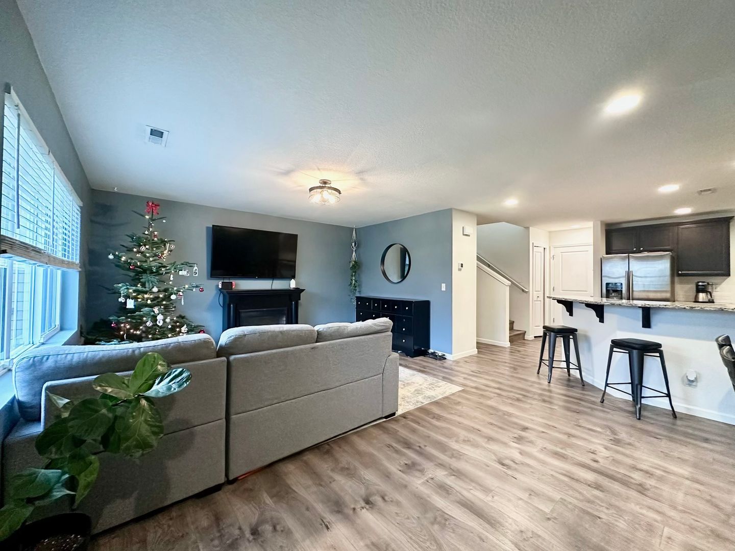 2196 SE 14th Alley - Gresham - Oregon - 3 bed, 2.5 bath rental property