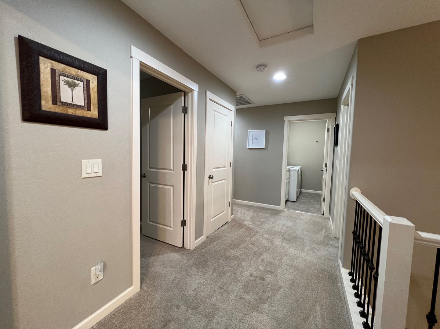 2205 SE Cochran Drive - Gresham - Oregon - 4 bed, 2.5 bath rental property