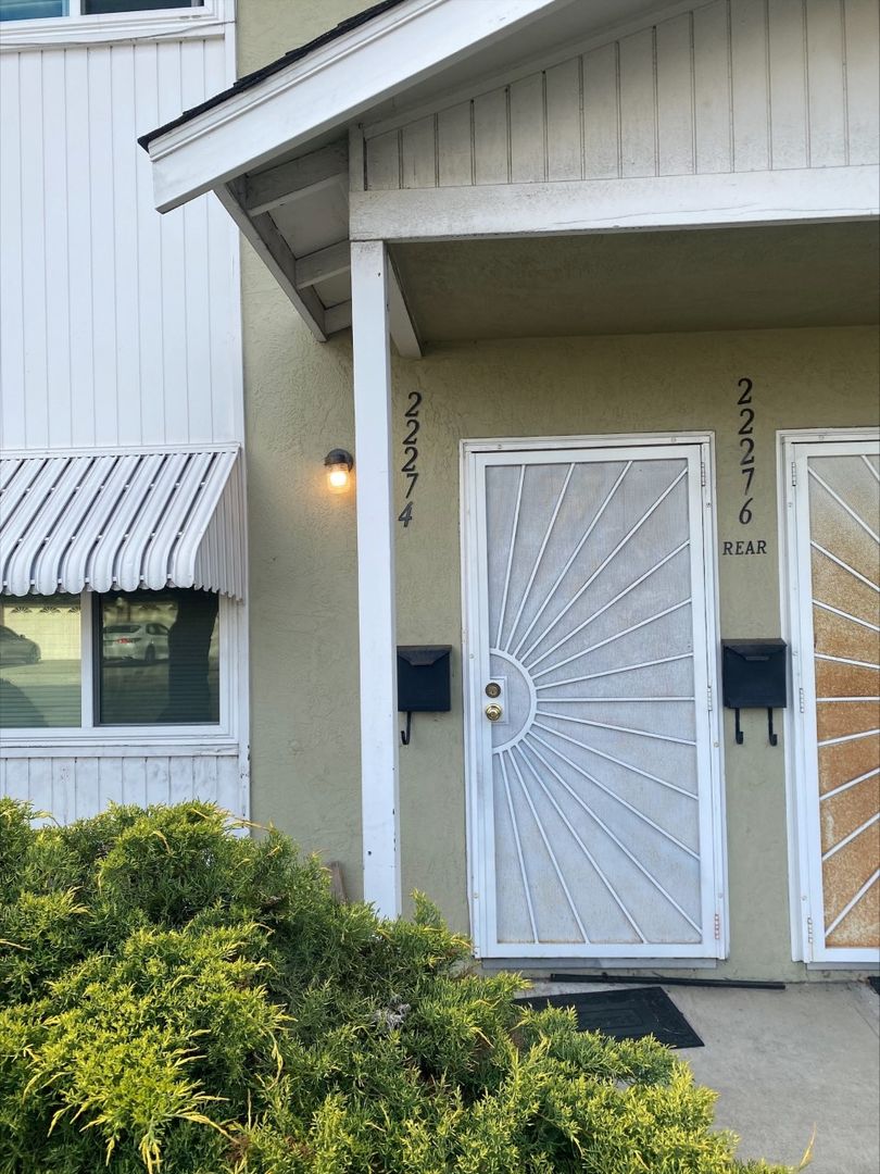 22274 N. Sixth St - Castro Valley - California - 2 bed, 1.5 bath rental property