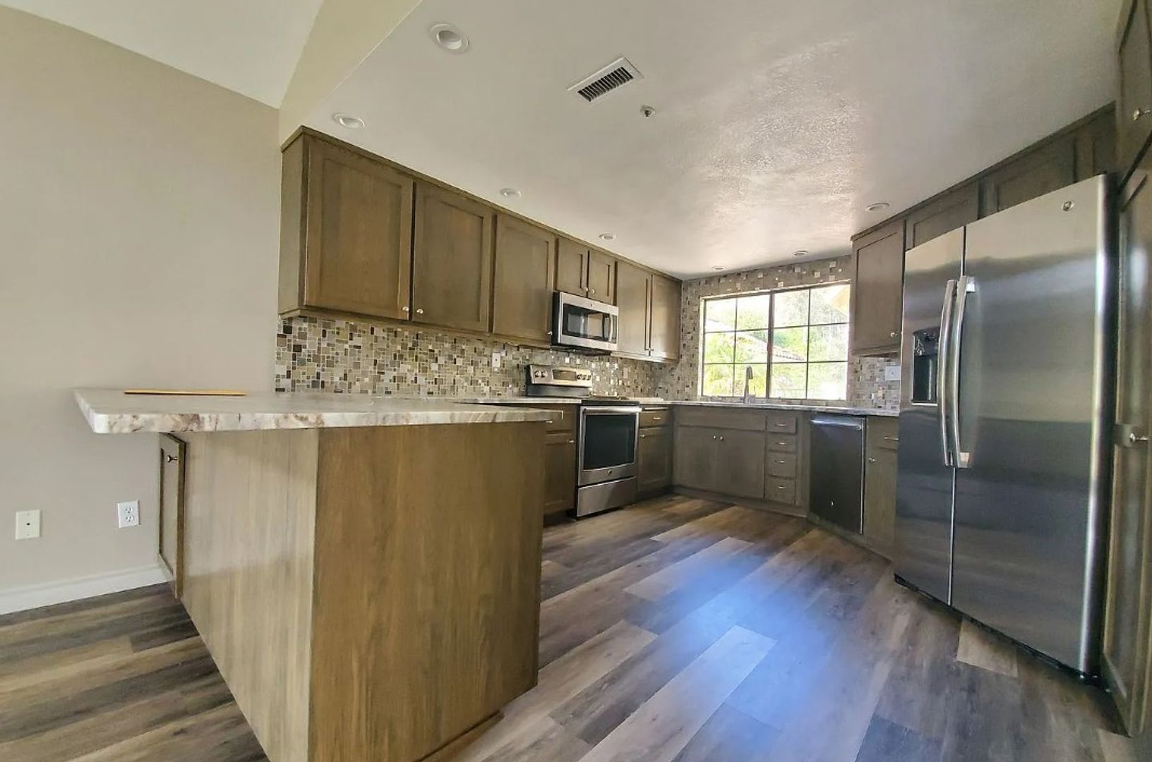 2310 Vista Valley Lane - Vista - California - 3 bed, 2.5 bath rental property