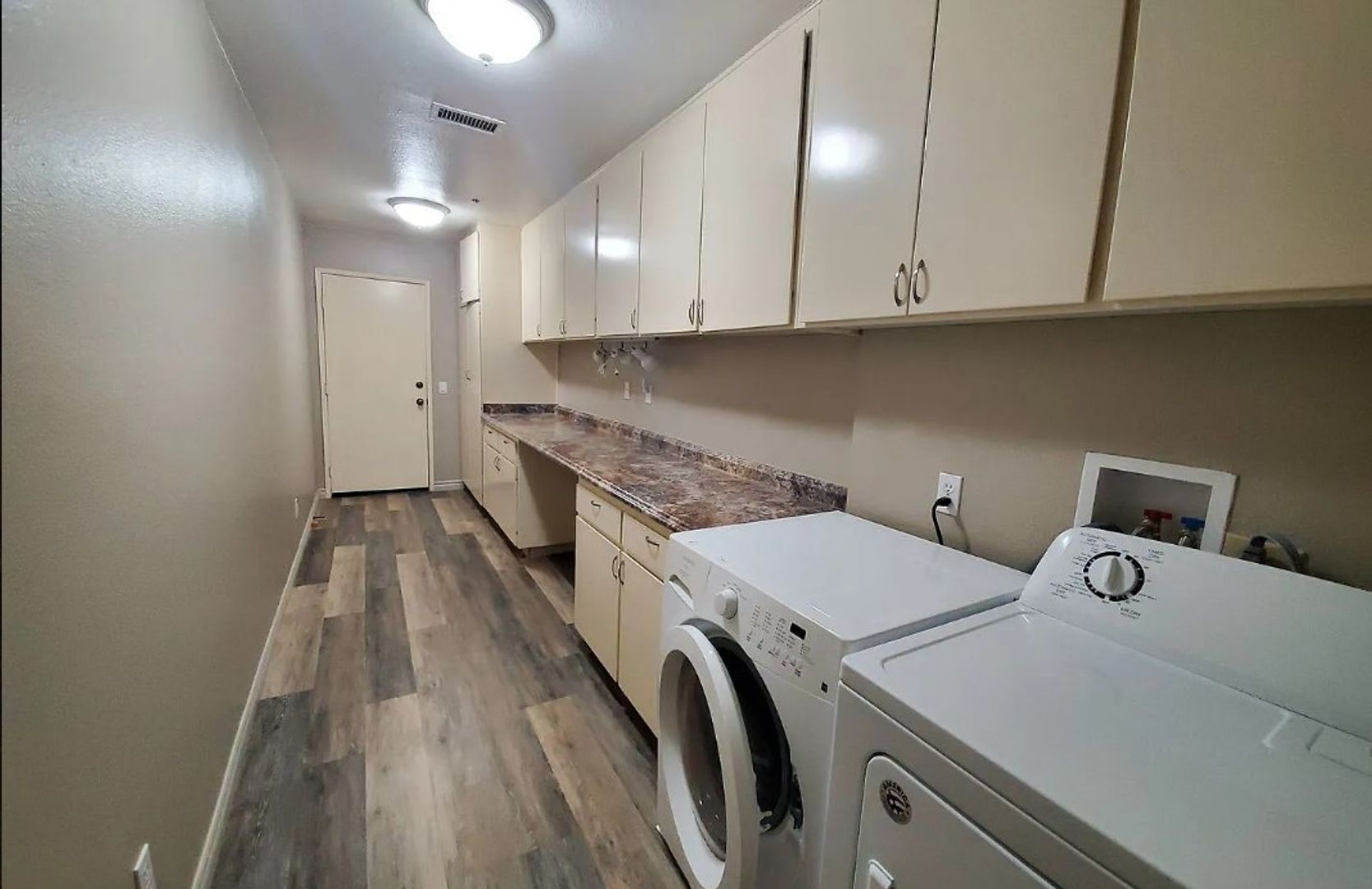 2310 Vista Valley Lane - Vista - California - 3 bed, 2.5 bath rental property