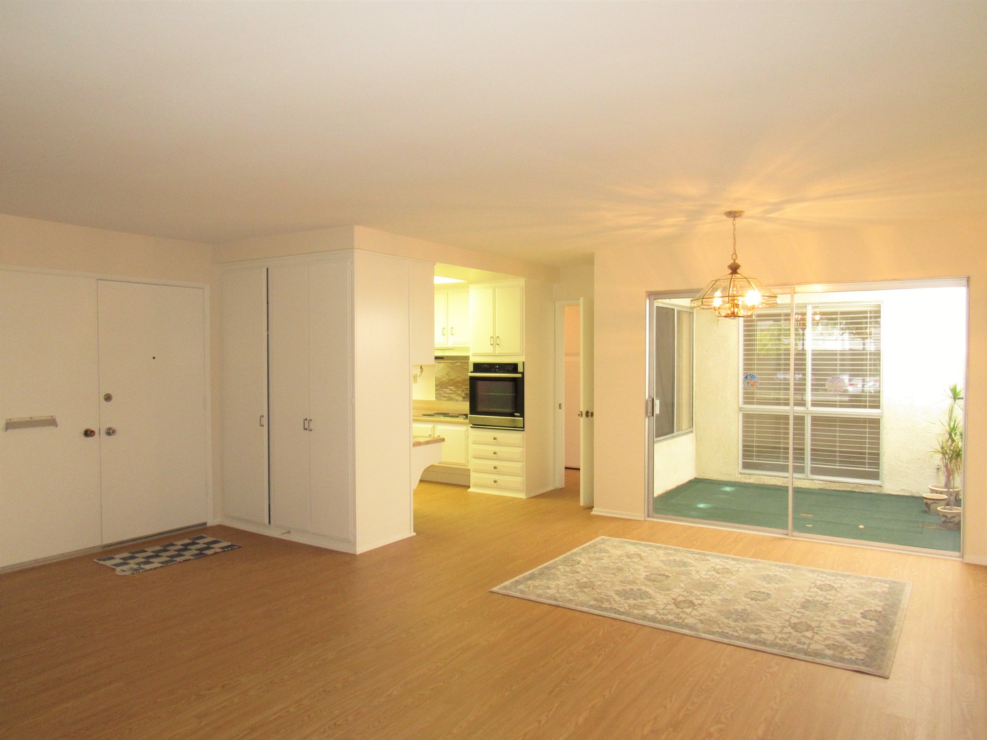 2350 Via Mariposa West Unit D - Laguna Woods - California - 2 bed, 1 bath rental property