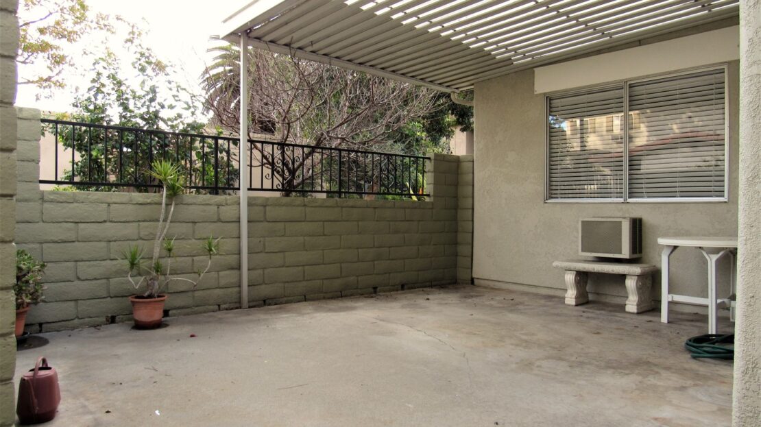 2350 Via Mariposa West Unit D - Laguna Woods - California - 2 bed, 1 bath rental property