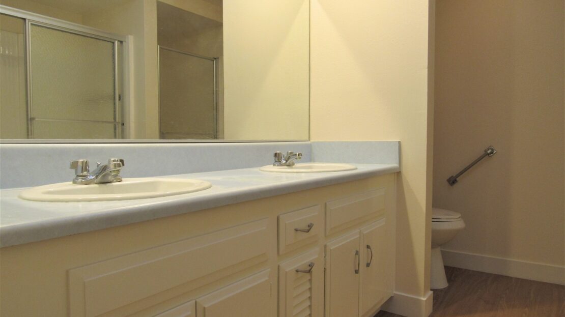 2350 Via Mariposa West Unit D - Laguna Woods - California - 2 bed, 1 bath rental property