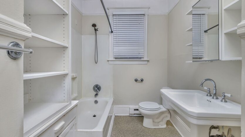 2360 NW Glisan Street  - Portland - Oregon - 2 bed, 1 bath rental property