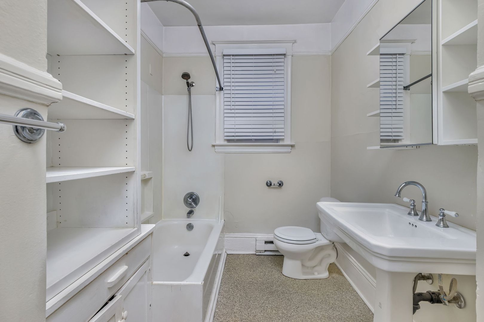 2360 NW Glisan Street  - Portland - Oregon - 2 bed, 1 bath rental property