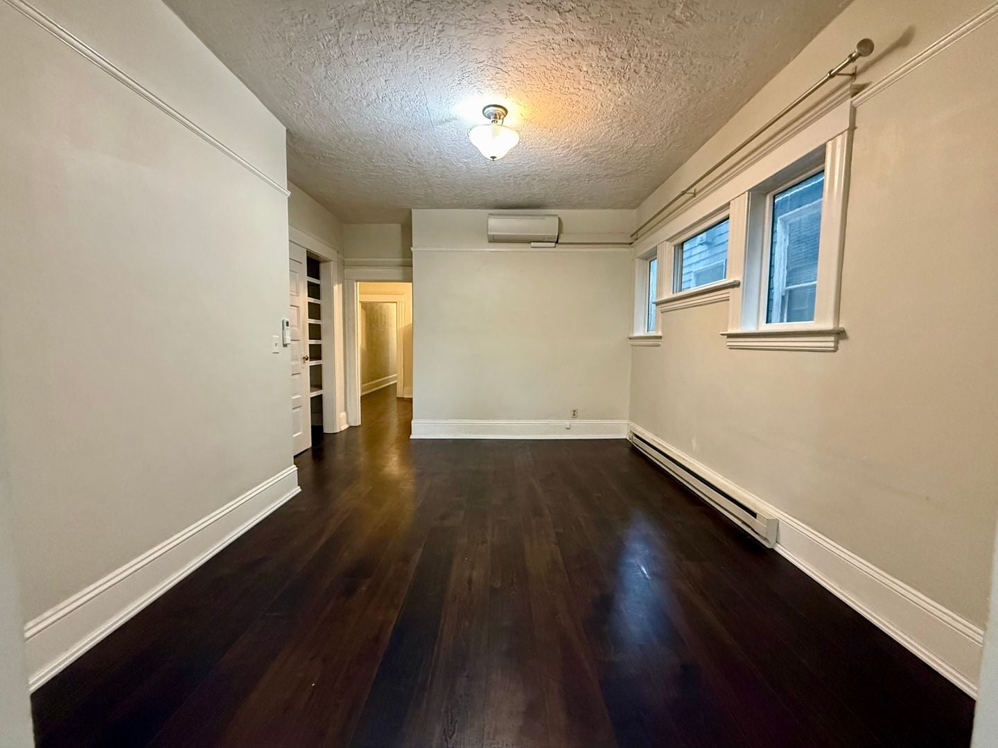 2360 NW Glisan Street - Unit No. 1 - Portland - Oregon - 2 bed, 1 bath rental property