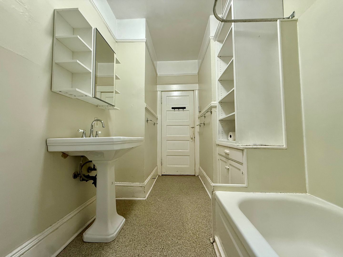 2360 NW Glisan Street - Unit No. 1 - Portland - Oregon - 2 bed, 1 bath rental property