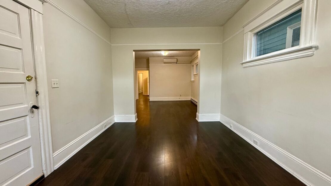 2360 NW Glisan Street - Unit No. 1 - Portland - Oregon - 2 bed, 1 bath rental property