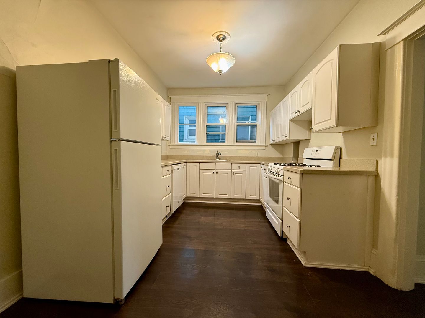 2360 NW Glisan Street - Unit No. 1 - Portland - Oregon - 2 bed, 1 bath rental property