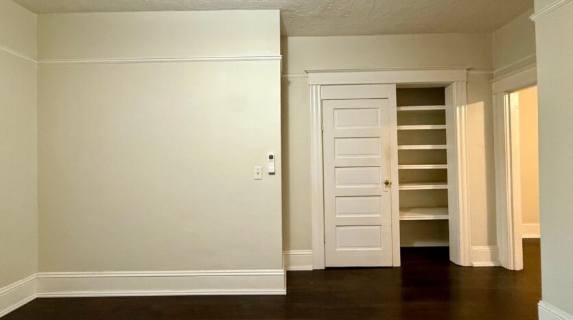 2360 NW Glisan Street - Unit No. 1 - Portland - Oregon - 2 bed, 1 bath rental property