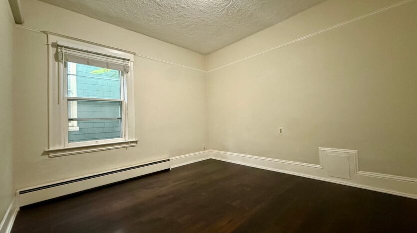 2360 NW Glisan Street - Unit No. 1 - Portland - Oregon - 2 bed, 1 bath rental property