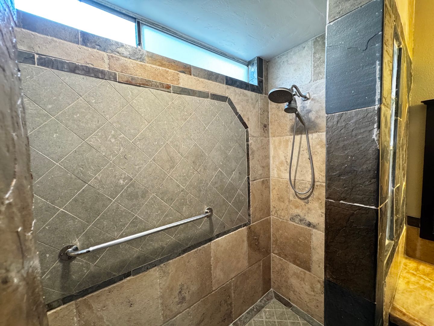 23756 Via Porton - Mission Viejo - California - 3 bed, 2 bath rental property