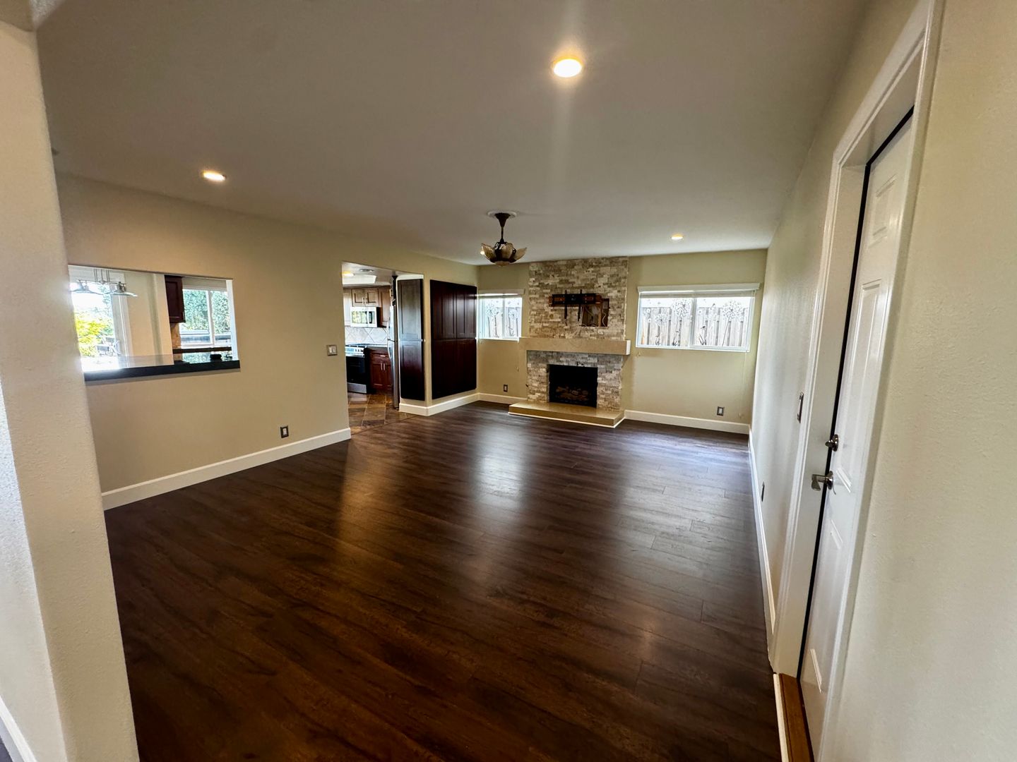 23756 Via Porton - Mission Viejo - California - 3 bed, 2 bath rental property