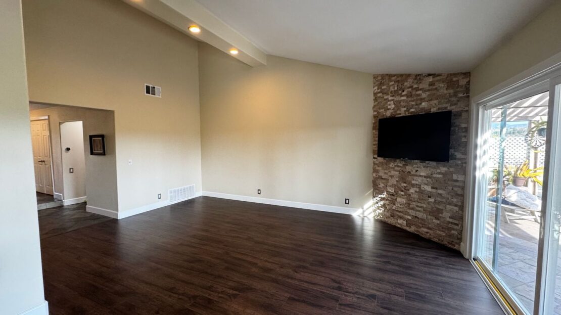 23756 Via Porton - Mission Viejo - California - 3 bed, 2 bath rental property