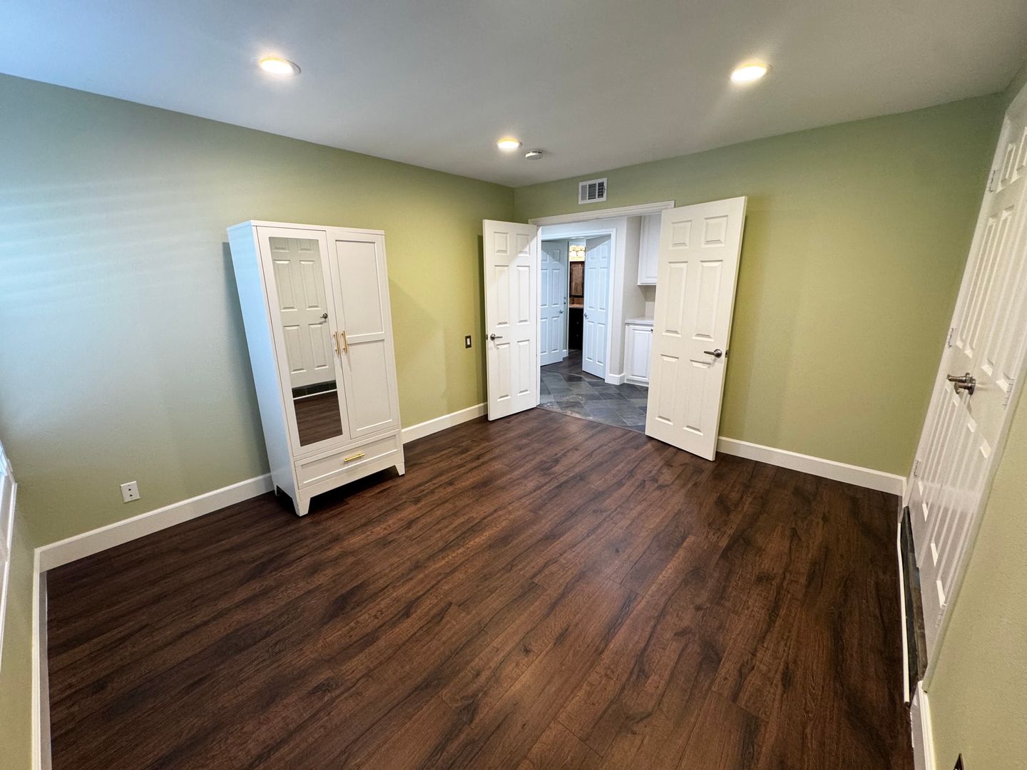 23756 Via Porton - Mission Viejo - California - 3 bed, 2 bath rental property