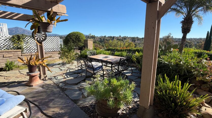 23756 Via Porton - Mission Viejo - California - 3 bed, 2 bath rental property