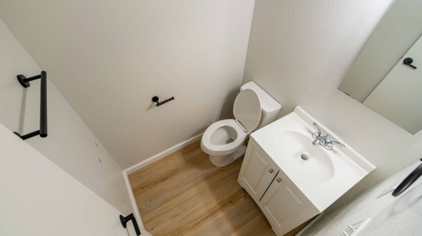 23949 NE Poplar Ct - Wood Village - Oregon - 3 bed, 1.5 bath rental property