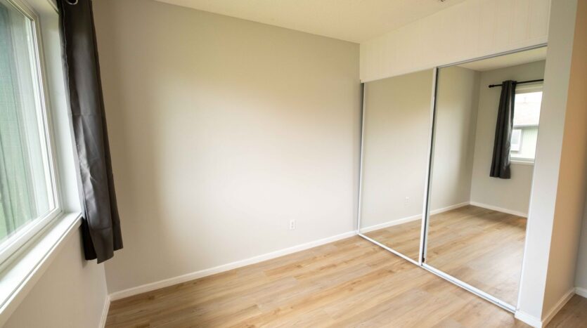 23949 NE Poplar Ct - Wood Village - Oregon - 3 bed, 1.5 bath rental property