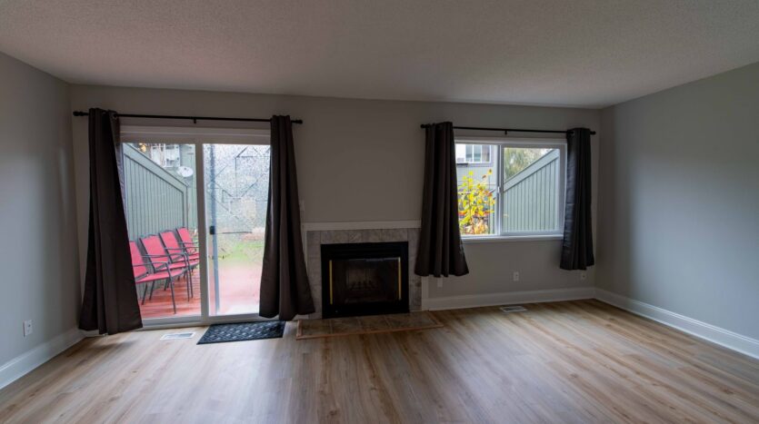 23949 NE Poplar Ct - Wood Village - Oregon - 3 bed, 1.5 bath rental property