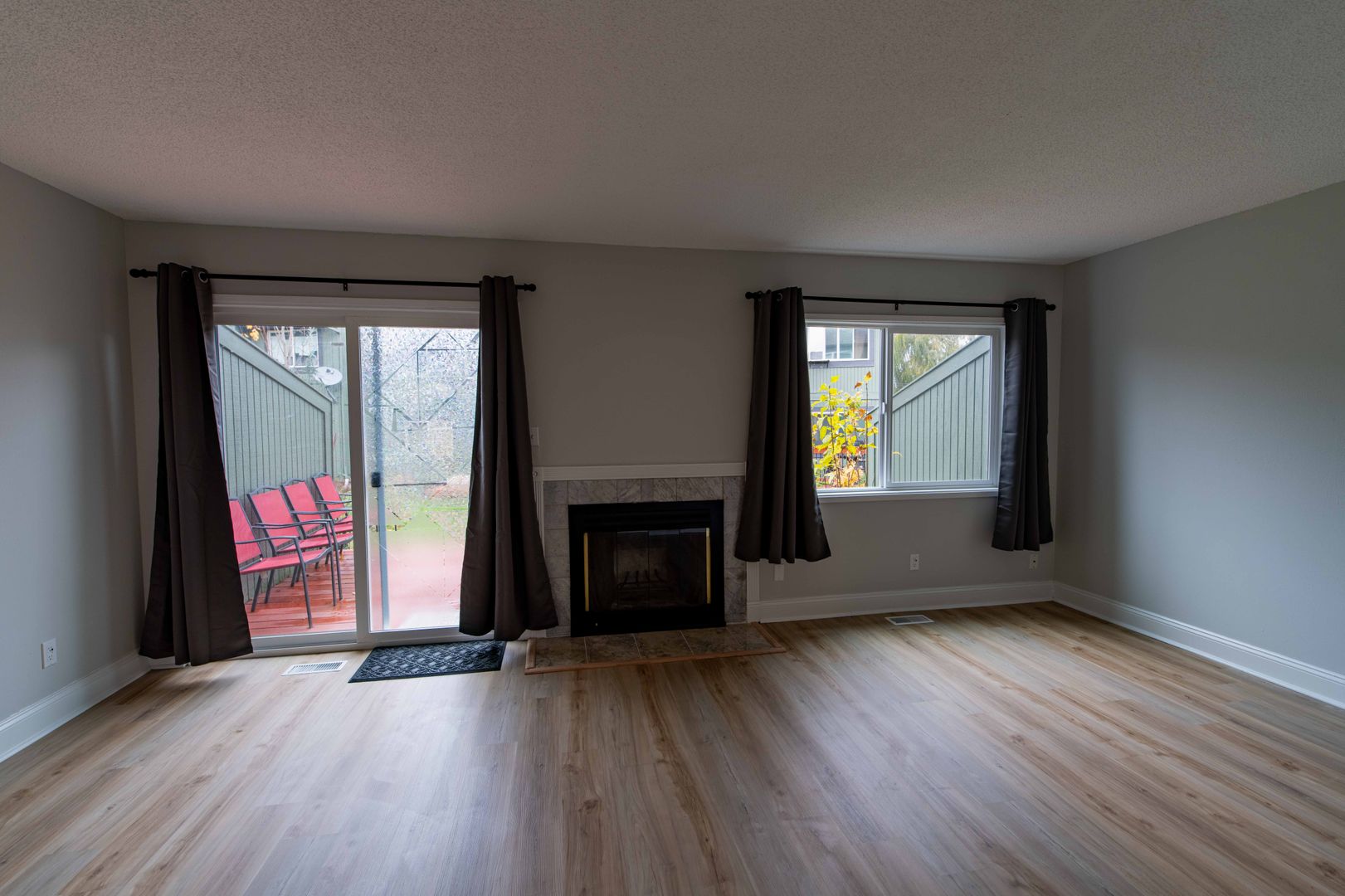 23949 NE Poplar Ct - Wood Village - Oregon - 3 bed, 1.5 bath rental property