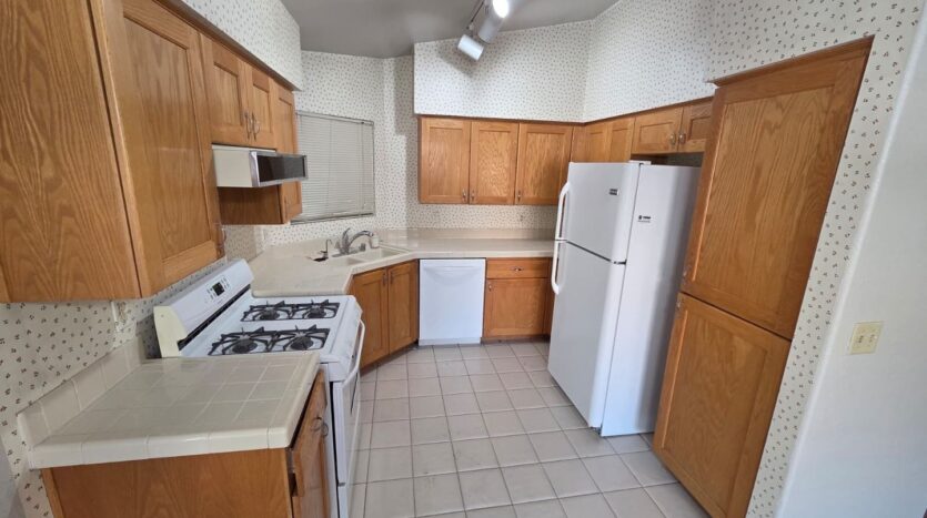 2424 chatfield dr - Las Vegas - Nevada - 3 bed, 2 bath rental property