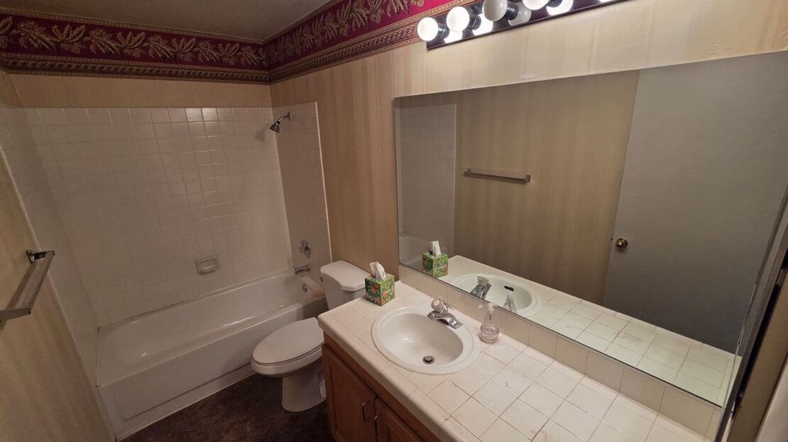 2424 chatfield dr - Las Vegas - Nevada - 3 bed, 2 bath rental property