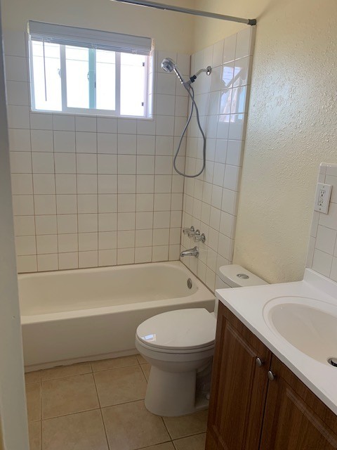 24365 International Pkwy - Tracy - California - 2 bed, 1 bath rental property