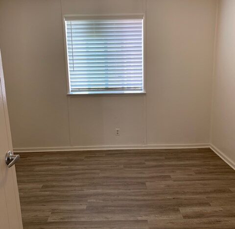 24365 International Pkwy - Tracy - California - 2 bed, 1 bath rental property