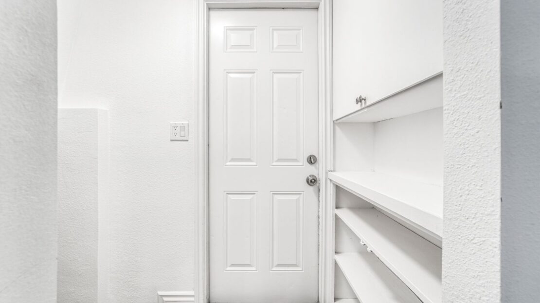 245 Houston - Thousand Oaks - California - 3 bed, 2 bath rental property