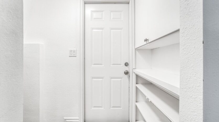 245 Houston - Thousand Oaks - California - 3 bed, 2 bath rental property