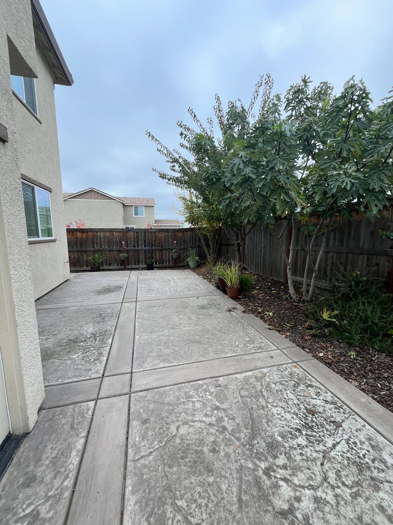 2466 Buzz Aldrin Way - Sacramento - California - 4 bed, 3 bath rental property