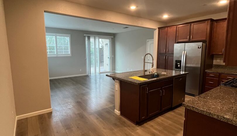 2466 Buzz Aldrin Way - Sacramento - California - 4 bed, 3 bath rental property