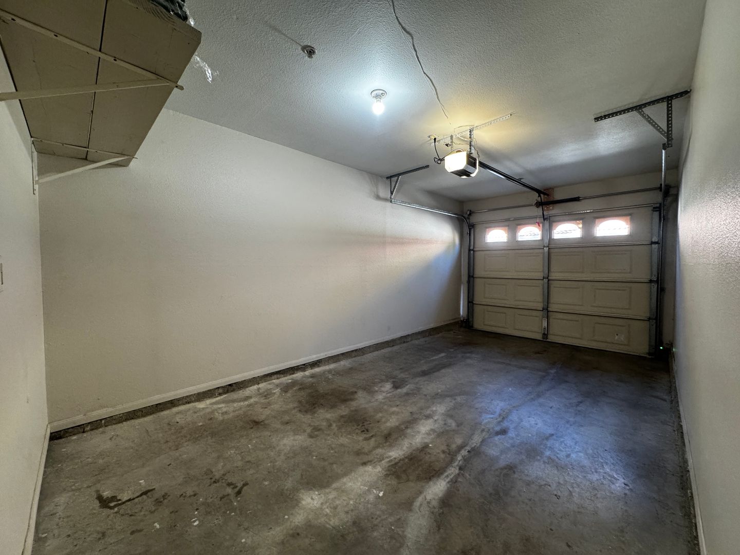 24909 Madison Ave. 2411 - Murrieta - California - 2 bed, 2 bath rental property