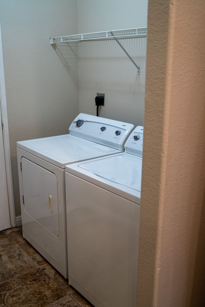 24909 Madison Ave. 2411 - Murrieta - California - 2 bed, 2 bath rental property