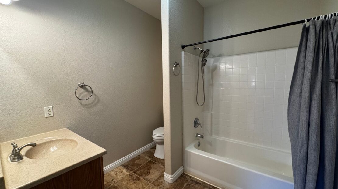 24909 Madison Ave. 2411 - Murrieta - California - 2 bed, 2 bath rental property