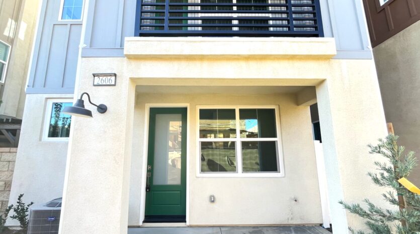 2606 E Hyde Paseo - Ontario - California - 3 bed, 2.5 bath rental property