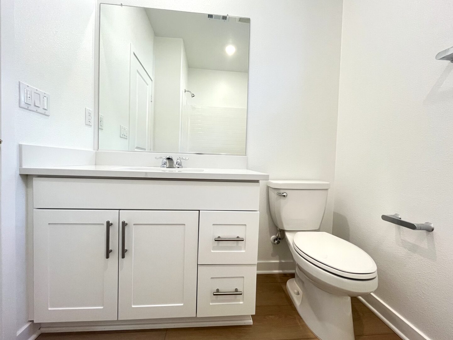 2606 E Hyde Paseo - Ontario - California - 3 bed, 2.5 bath rental property