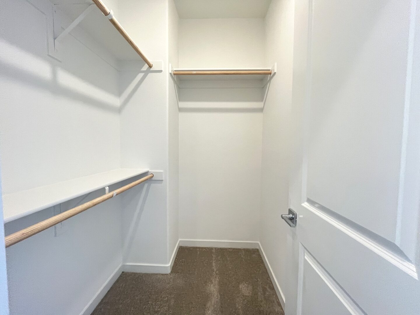 2606 E Hyde Paseo - Ontario - California - 3 bed, 2.5 bath rental property