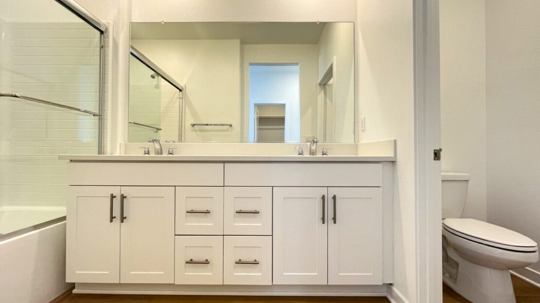 2606 E Hyde Paseo - Ontario - California - 3 bed, 2.5 bath rental property