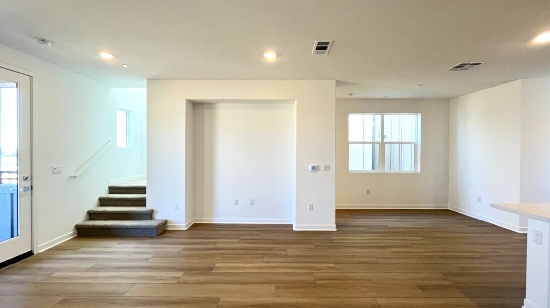 2606 E Hyde Paseo - Ontario - California - 3 bed, 2.5 bath rental property