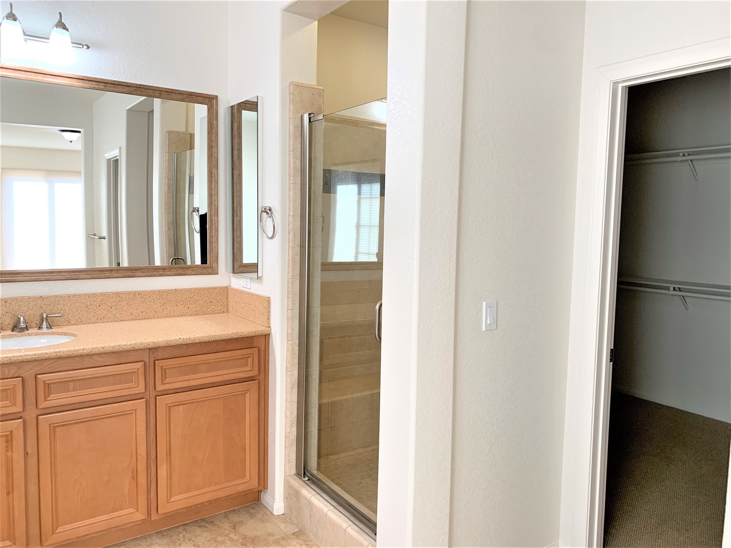 2681 Ponderosa Court - Escondido - California - 4 bed, 3.5 bath rental property