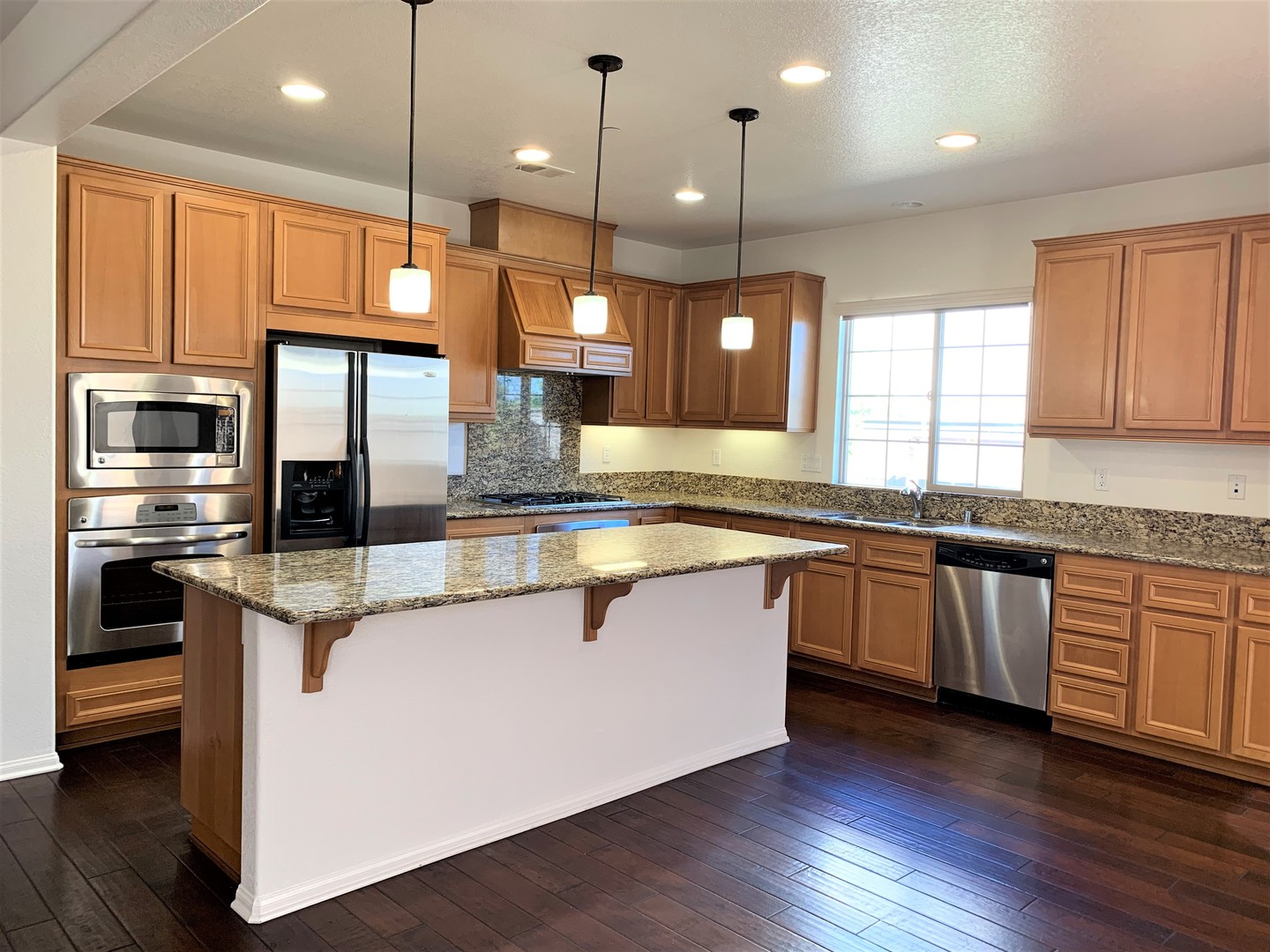 2681 Ponderosa Court - Escondido - California - 4 bed, 3.5 bath rental property