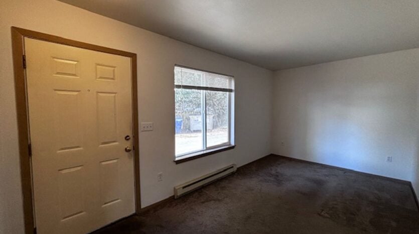 2719 - 2723 West Maplewood Avenue - Bellingham - Washington - 2 bed, 1 bath rental property