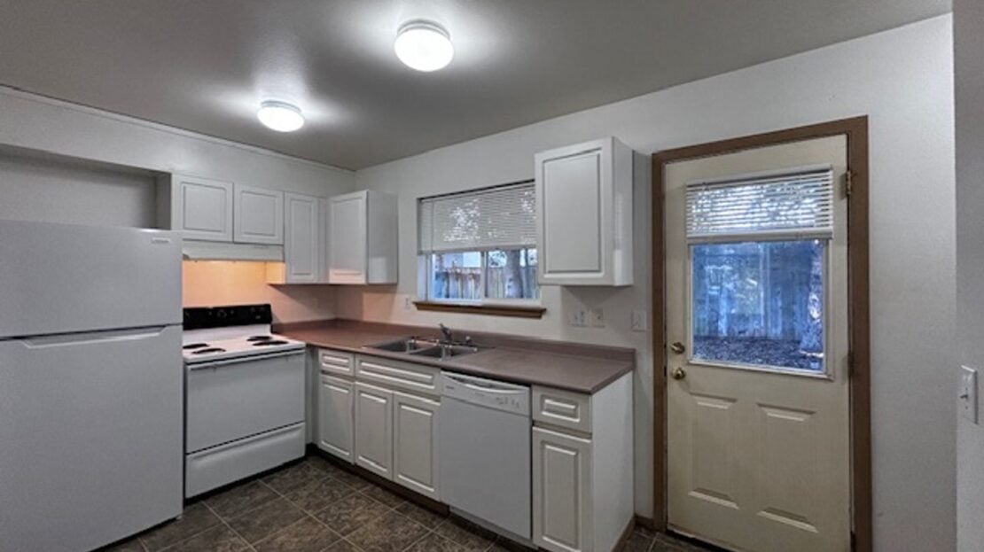 2719 - 2723 West Maplewood Avenue - Bellingham - Washington - 2 bed, 1 bath rental property