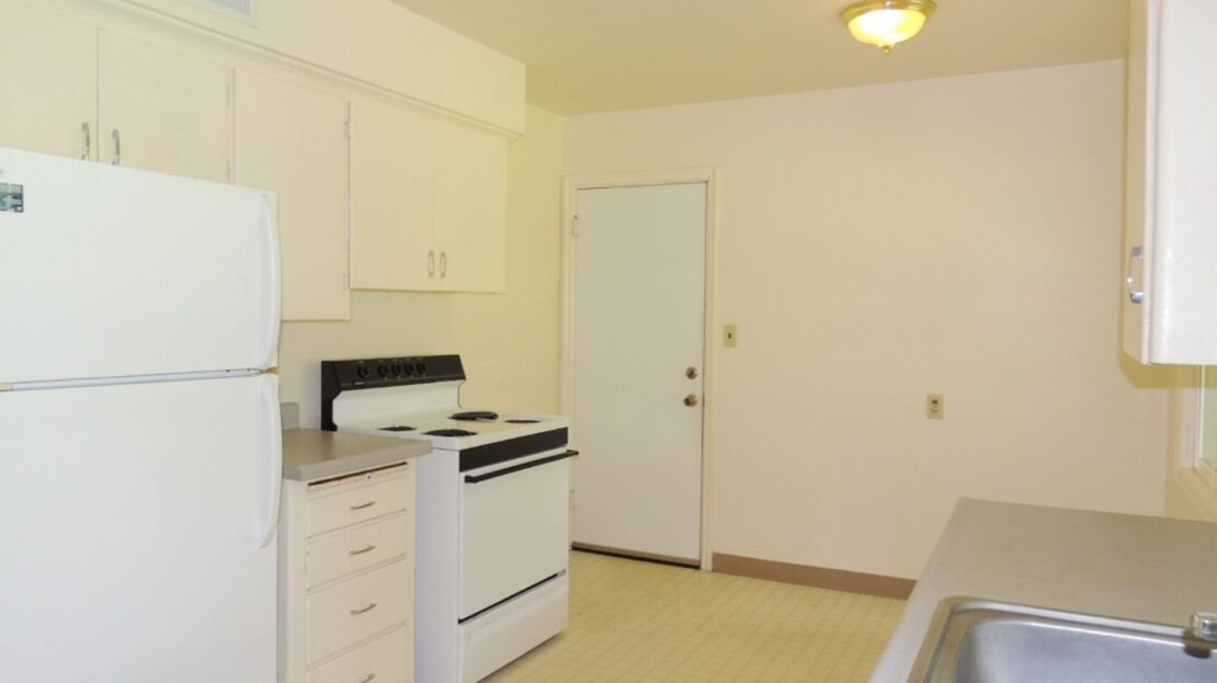2724 SE 164th Ave. - Portland - Oregon - 2 bed, 1 bath rental property